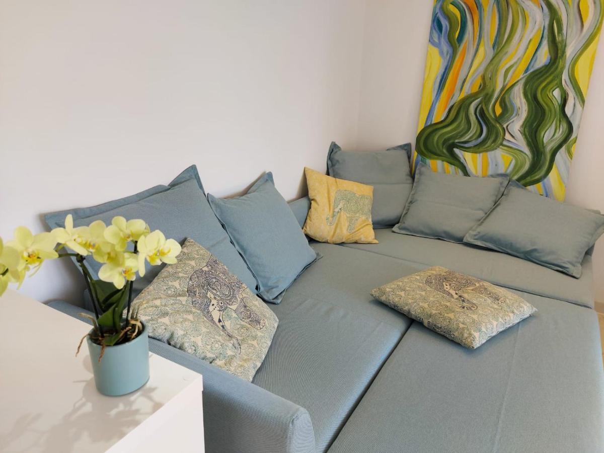 Nido Del Amor Deluxe 2y2 En 1a Linéa Pool Wifi 2aire 2tv Appartement *