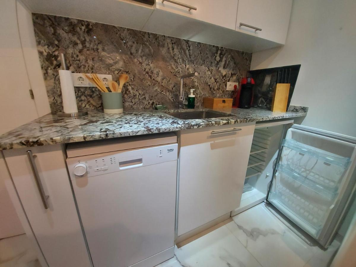 Nido Del Amor Deluxe 2y2 En 1a Linéa Pool Wifi 2aire 2tv Appartement